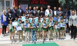 Aydın'da 190 bin öğrenci karne aldı