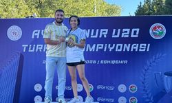Aydınlı atlet, şampiyonadan madalyayla döndü