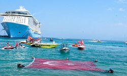 Kuşadası’nda Denizcilik Ve Kabotaj Bayramı kutlamaları başladı