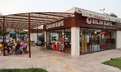 Efeler'de Bilim Kafe yaz akşamlarında da ziyaretçilerini ağırlayacak