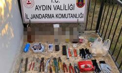 Hırsızlık yaparken suçüstü yakalandılar