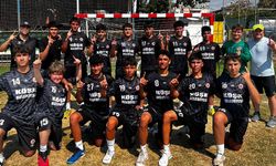 Köşk Belediye Doğanspor Hentbol Takımı Türkiye birincisi oldu