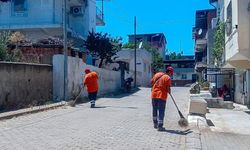 Efeler’de temizlik çalışmaları sürüyor