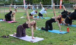Aydınlılar yoga etkinliğinde buluştu