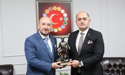 AYTO’dan Başsavcı Arısoy’a Aydın inciri ve efe hediyesi