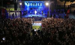 Başkan Çerçioğlu’ndan Mimar Sinan Park’ın eşsiz atmosferinde yaz konseri
