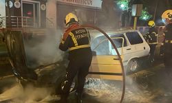 Aydın'da seyir halindeki otomobil alev aldı