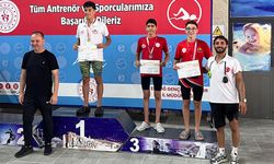 Aydınlı yüzücülerden çifte başarı