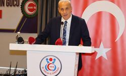 Öz Sağlık-İş Sendikası'nda Bülent Aksoy güven tazeledi