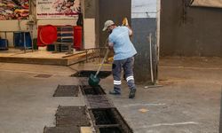 Kuşadası Kapalı Pazar Yerinde kapsamlı temizlik