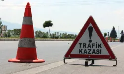 Nazilli’de Kamyonet Motosiklete Çarptı: 2 Yaralı