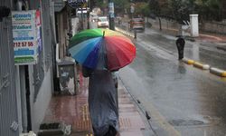 Sağanak yağış etkisini gösterdi