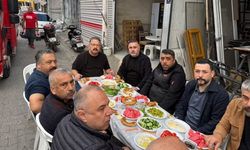 Başkan Avşar ve Eyefçi esnafla kahvaltıda buluştu