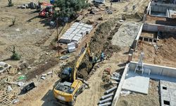 Kuşadası’nda altyapı yatırımları devam ediyor