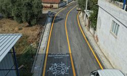 Başkan Çerçioğlu Efeler’de yol yapım çalışmalarına devam ediyor