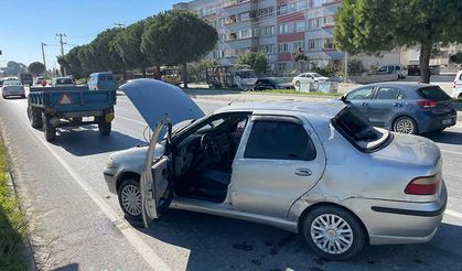 Aydın'da otomobille traktör çarpıştı