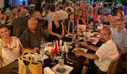 Aydın Lisesi'nin efsaneleri Kuşadası'nda buluştu