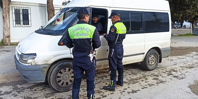 Jandarmadan emniyet kemeri denetimi