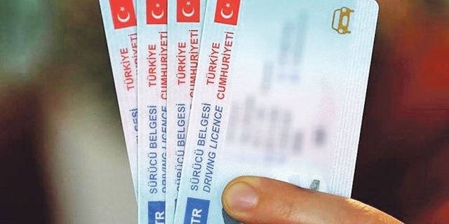 Ehliyet sahipleri dikkat! Yaptırmayan 951 TL ceza ödeyecek