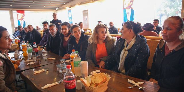 Başkan Çerçioğlu Kuşadası’nda depremzede ailelerle bir araya geldi