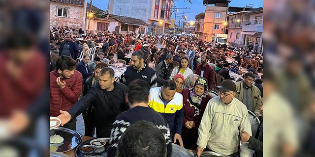 Aydınlı genç devecilerden 2 bin kişilik iftar