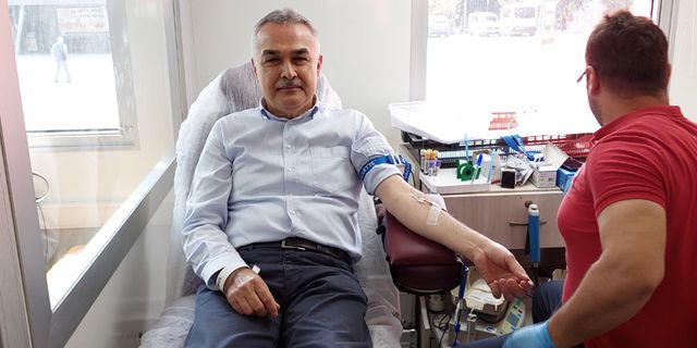 AK Parti’den kan bağışı etkinliği