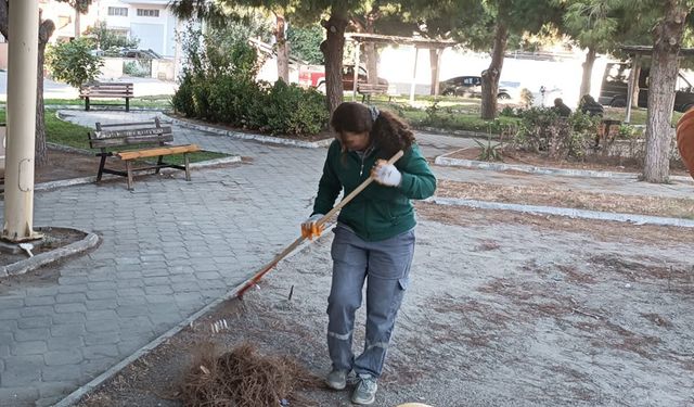 Söke Belediyesi ekipleri Söke’nin her yerinde iş başında