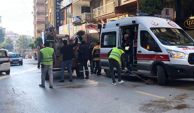 Nazilli'de motosikletin devrilmesi sonucu 2 kişi yaralandı