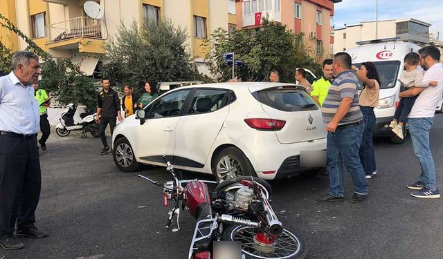 Nazilli'de otomobille çarpışan motosikletin sürücüsü yaralandı