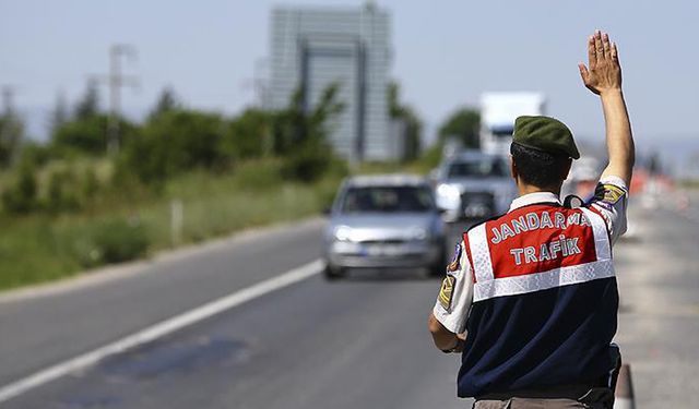 Aydın’da  yabancı uyruklu 4 kişiye para cezası