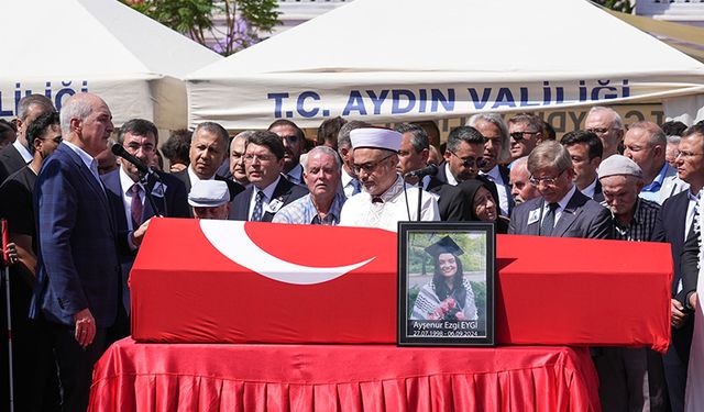 İsrail'in katlettiği Ayşenur Ezgi Eygi’ye veda