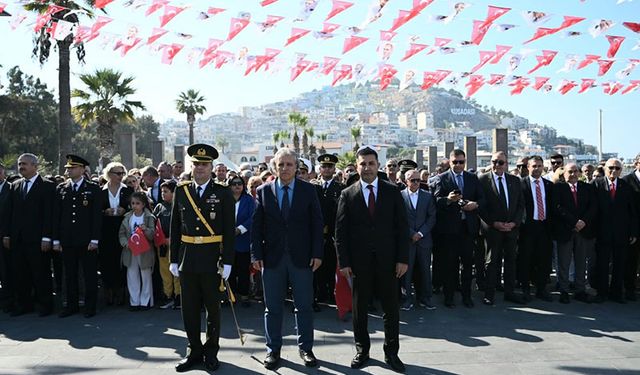 Kuşadası’nı Cumhuriyet Bayramı coşkusu sardı