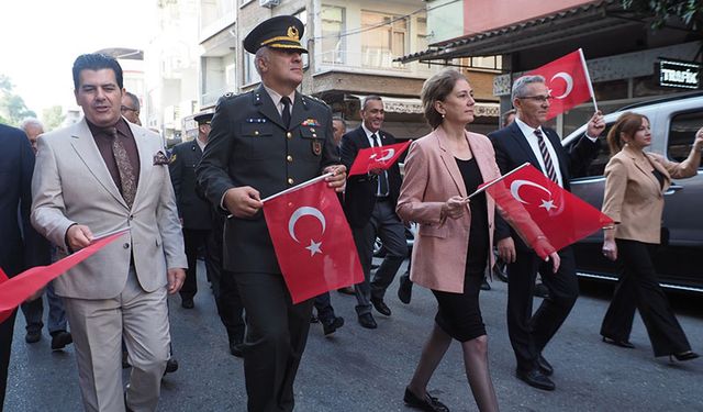 Atatürk'ün Nazilli'ye gelişi kutlandı