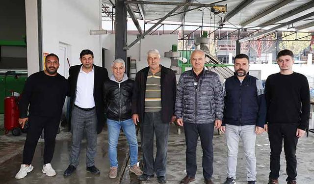 Başkan Kıvrak: Üreticilerimizi kaliteli hizmet alabilecekleri fabrikamıza bekliyoruz