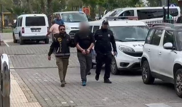 Aydın’da aranan şüpheli kendisi ve annesini eve kilitledi
