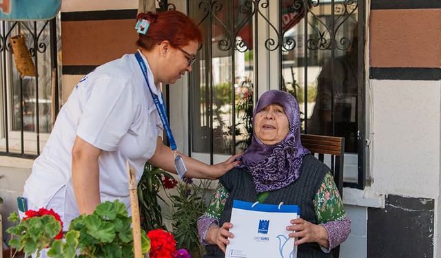 Kuşadası Belediyesi’nden anlamlı ziyaret