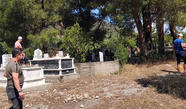 Bozdoğan Belediyesi’nden mezarlıklara bakım