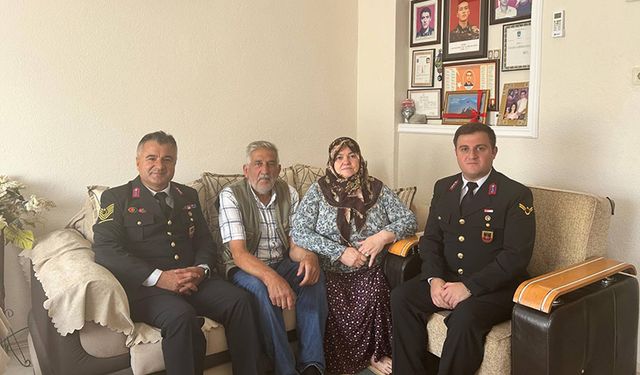 Çine'de şehit aileleri ziyaret edildi