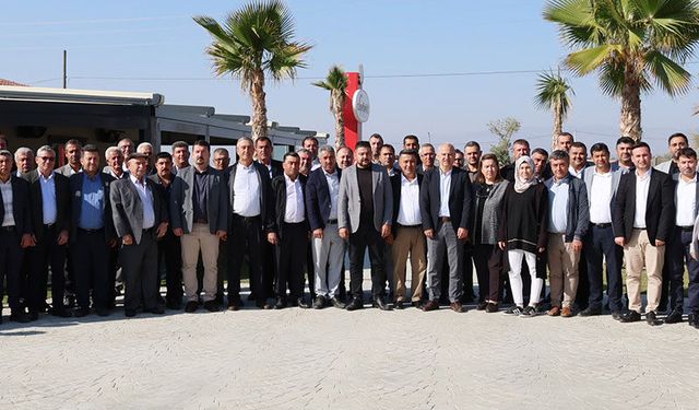 Başkan Kıvrak muhtarlar gününü kutladı