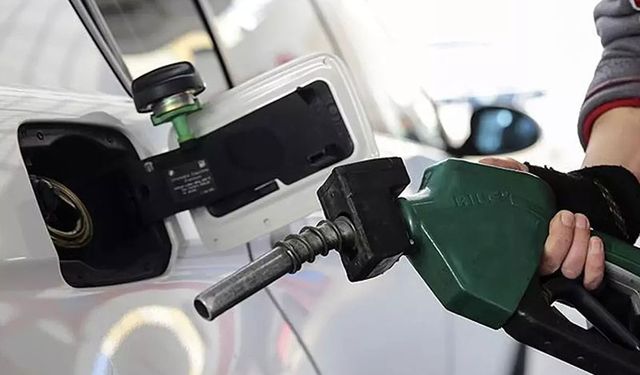 Benzine zam geliyor!