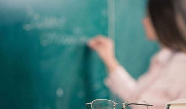 Fenomen öğretmenlere inceleme