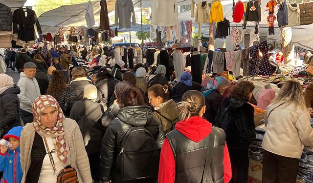 Tarihi Salı Pazarı’nda yıl sonu hareketliliği