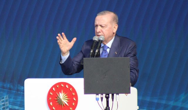 Cumhurbaşkanı Erdoğan: Bizimle laf değil eser, hizmet yarıştırın