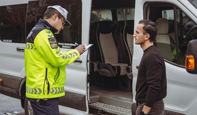 Kuşadası'nda öğrencilerin güvenliği için sıkı denetim