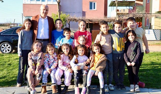 Çine’de çocukların yüzü güldü