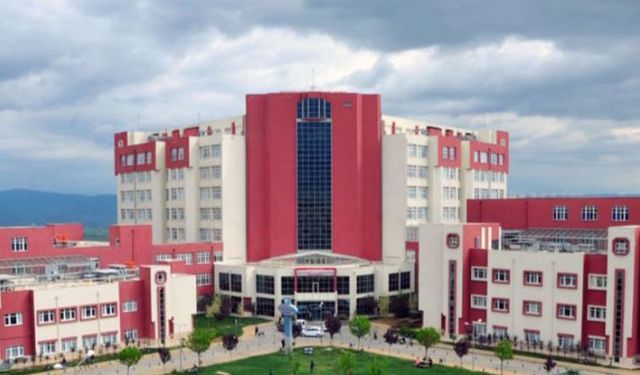 'Hiçbir şey yok' diye taburcu edildi: Bağırsağı delik çıktı