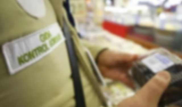 Otellere satılacaktı: Milyonluk tarihi geçmiş gıda ele geçirildi