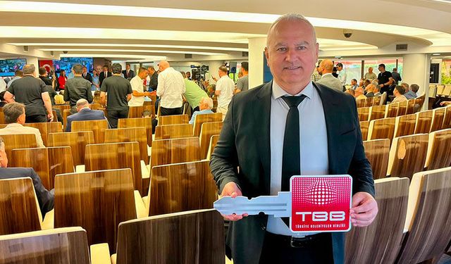 Başkan Kıvrak, Çine’ye yeni bir iş makinesi kazandırdı