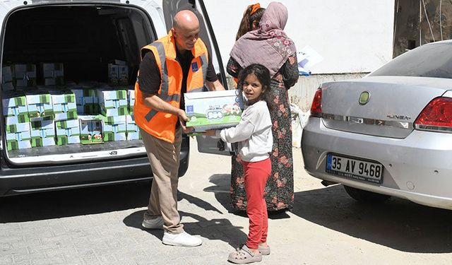 Kuşadası’nda süt desteği yeniden yollarda