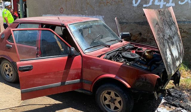 Nazilli'de otomobil yandı
